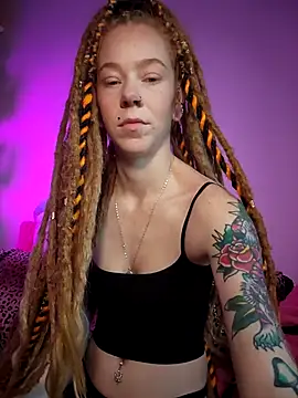 LucidLucy online show from 11-03-25, 01:23