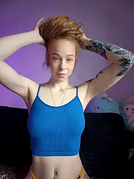 LucidLucy online show from 03-18-26, 05:49