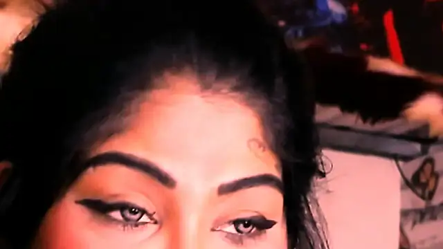 indian dreamgirl online show from 10-13-25, 09:15