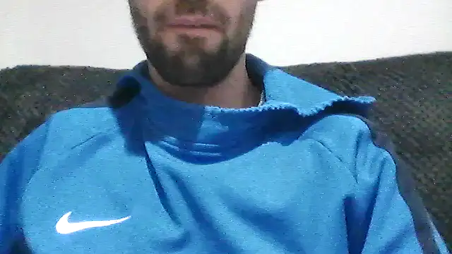 Snapshot of juju156111 chatting on 12-17-25, 06:03 juju156111 online show from 12-17-25, 06:03