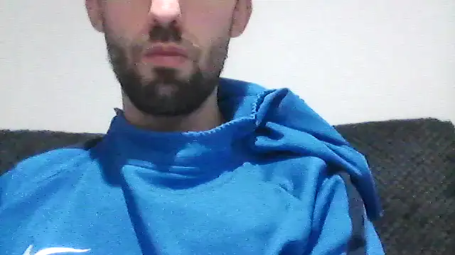 Snapshot of juju156111 chatting on 12-21-25, 05:31 juju156111 online show from 12-21-25, 05:31