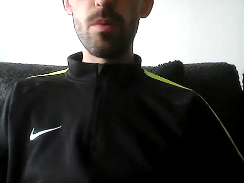 Snapshot of juju156111 chatting on 02-15-26, 09:30 juju156111 online show from 02-15-26, 09:30