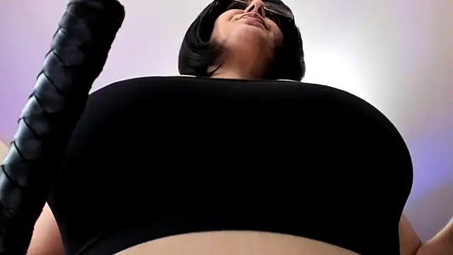 Snapshot of VICE_MASTERS chatting on 01-26-25, 04:30 VICE MASTERS online show from 01-26-25, 04:30