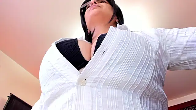 Snapshot of VICE_MASTERS chatting on 12-15-25, 02:38 VICE MASTERS online show from 12-15-25, 02:38