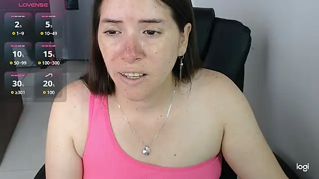 Snapshot of spicey_latina chatting on 06-02-26, 04:20 spicey latina online show from 06-02-26, 04:20