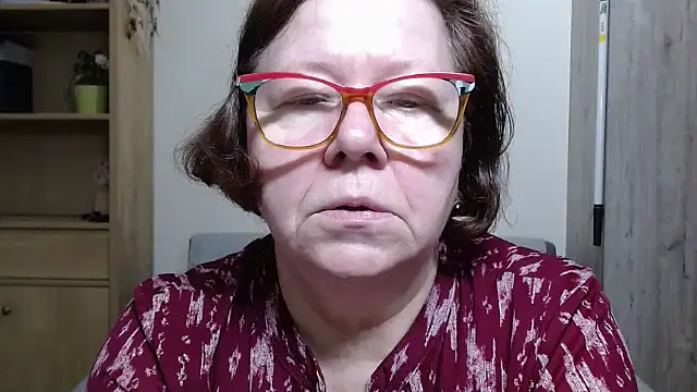 Snapshot of Adelewildx chatting on 04-30-26, 09:52 Adelewildx online show from 04-30-26, 09:52