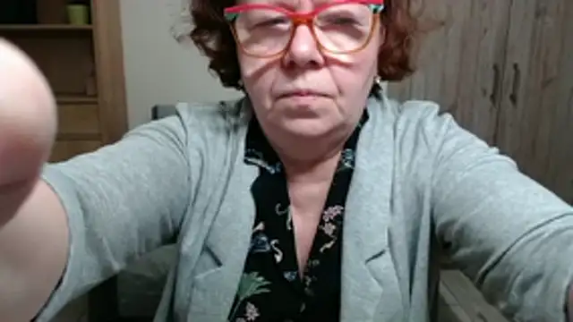 Snapshot of Adelewildx chatting on 05-08-26, 07:30 Adelewildx online show from 05-08-26, 07:30