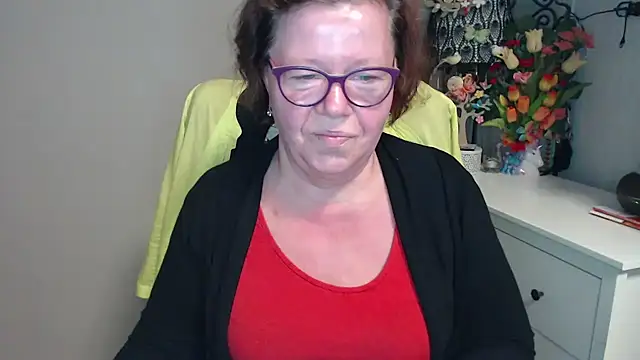 Snapshot of Adelewildx chatting on 05-11-26, 03:23 Adelewildx online show from 05-11-26, 03:23