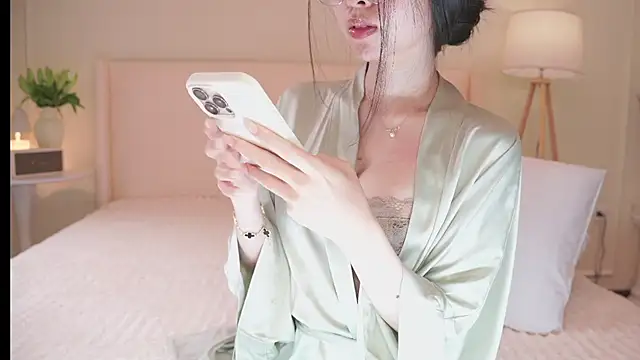 IsMiMi online show from 01-11-26, 11:32