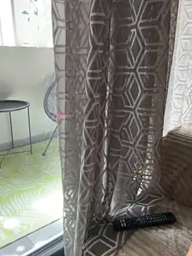 Liiaa online show from 04-28-26, 07:57