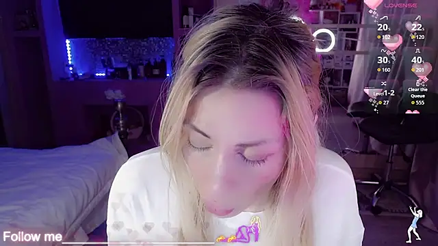 AnnieGOld  online show from 01-14-26, 12:27