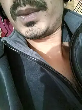 dreamtoungelick69 online show from 04-07-26, 09:04