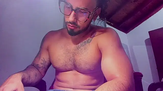 Snapshot of Baky_sexy chatting on 02-06-26, 02:05 Baky sexy online show from 02-06-26, 02:05