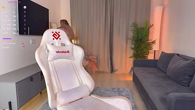 mikkixmeow online show from 12-05-25, 12:03