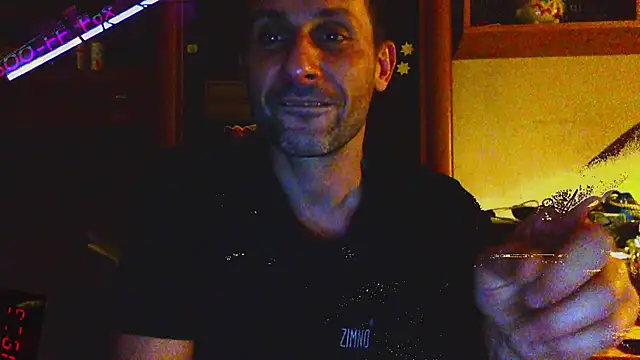 Snapshot of FireFox_Feel chatting on 12-03-24, 04:50 FireFox Feel online show from 12-03-24, 04:50