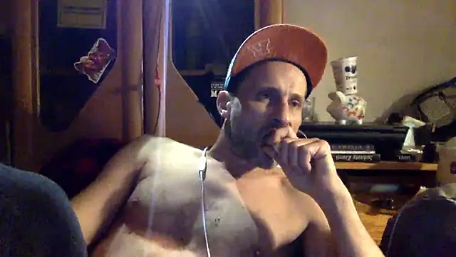 Snapshot of FireFox_Feel chatting on 12-07-24, 08:38 FireFox Feel online show from 12-07-24, 08:38