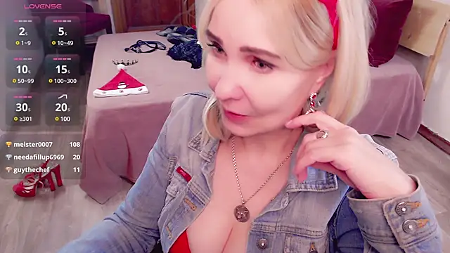 Snapshot of _unique_cam_ chatting on 12-22-24, 02:49 unique cam online show from 12-22-24, 02:49