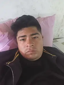Snapshot of Abiel18 chatting on 07-19-26, 12:42 Abiel18 online show from 07-19-26, 12:42