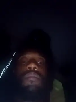 Snapshot of PrinceNoAlbert chatting on 12-15-24, 12:17 PrinceNoAlbert online show from 12-15-24, 12:17