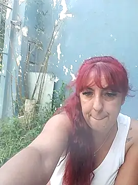 sofy alone online show from 02-16-25, 01:36