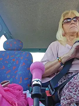 Nathotsexy1 online show from 04-30-26, 07:47