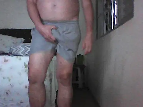 Snapshot of niceguyjr chatting on 11-02-25, 09:44 niceguyjr online show from 11-02-25, 09:44