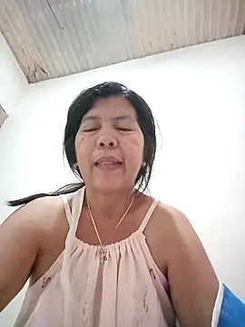 TropicalFlower online show from 04-17-26, 08:12