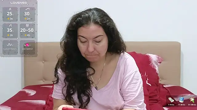 BBW MILF 4U online show from 10-27-25, 07:45