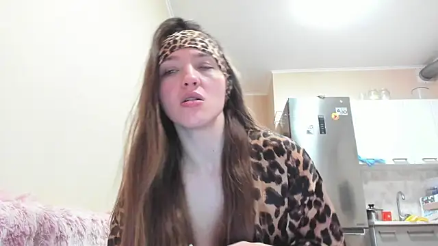 Naughty Molly online show from 03-31-26, 04:51