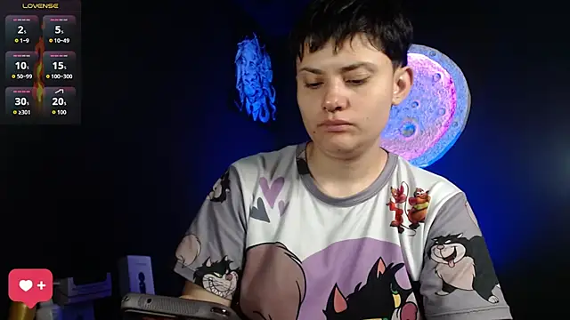 girl intense444 online show from 09-28-25, 01:38