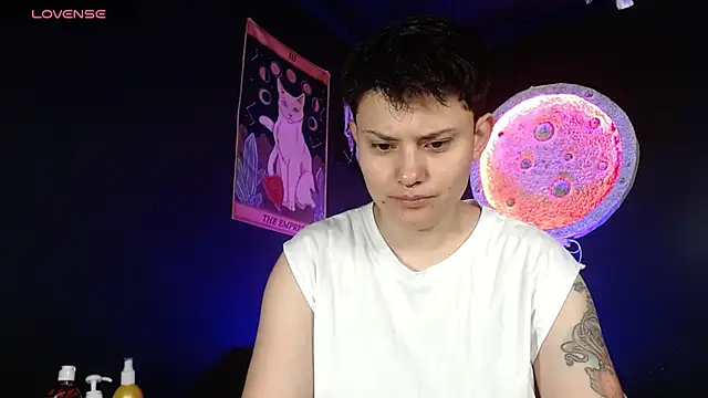 girl intense444 online show from 11-08-25, 12:38