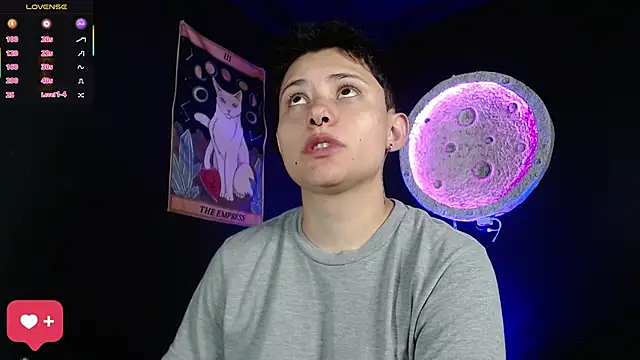 girl intense444 online show from 03-03-26, 12:55