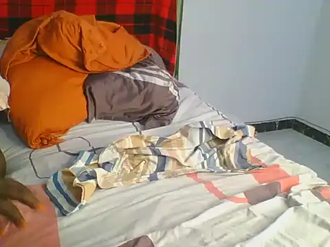 Snapshot of Deliciousgal chatting on 02-01-25, 10:34 Deliciousgal online show from 02-01-25, 10:34
