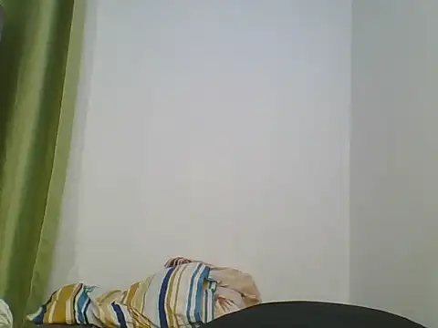 Snapshot of Deliciousgal chatting on 02-24-25, 06:36 Deliciousgal online show from 02-24-25, 06:36