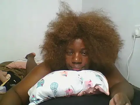 Snapshot of Deliciousgal chatting on 03-10-25, 06:34 Deliciousgal online show from 03-10-25, 06:34