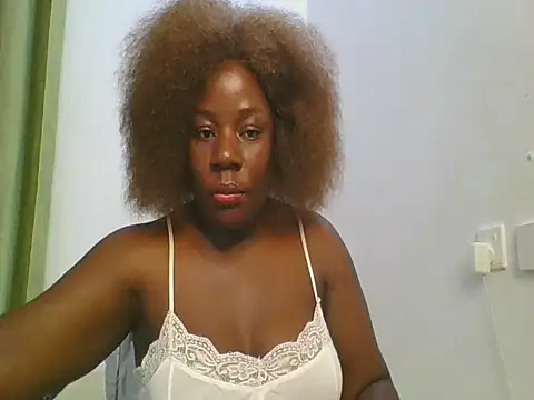 Snapshot of Deliciousgal chatting on 03-17-25, 02:19 Deliciousgal online show from 03-17-25, 02:19