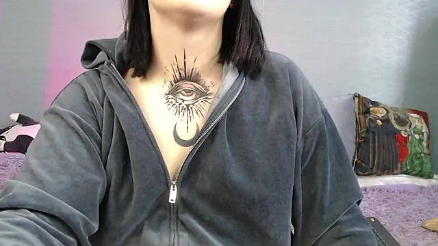 ivamayy online show from 10-15-25, 07:41