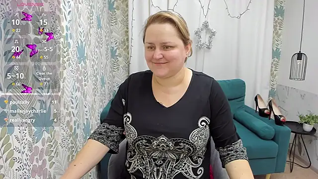 Snapshot of ScarlettSoft chatting on 01-14-25, 11:31 ScarlettSoft online show from 01-14-25, 11:31