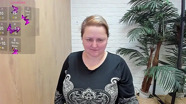 Snapshot of ScarlettSoft chatting on 01-21-25, 11:35 ScarlettSoft online show from 01-21-25, 11:35