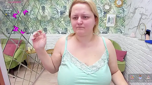 Snapshot of ScarlettSoft chatting on 03-15-25, 05:41 ScarlettSoft online show from 03-15-25, 05:41