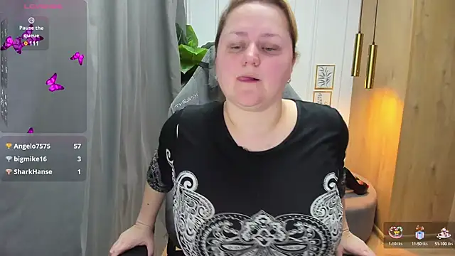 Snapshot of ScarlettSoft chatting on 03-18-25, 12:25 ScarlettSoft online show from 03-18-25, 12:25