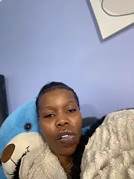 Snapshot of cherryontopy chatting on 05-18-26, 09:59 cherryontopy online show from 05-18-26, 09:59