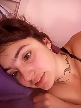 Blulilla69 online show from 12-16-24, 10:08