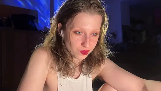 Snapshot of Hairy_Coraline chatting on 02-21-25, 02:16 Hairy Coraline online show from 02-21-25, 02:16