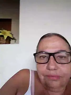 Snapshot of catdool chatting on 01-04-25, 08:05 catdool online show from 01-04-25, 08:05