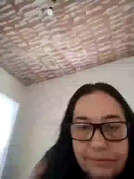 Snapshot of catdool chatting on 01-08-25, 03:17 catdool online show from 01-08-25, 03:17