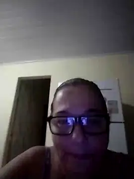 Snapshot of catdool chatting on 01-23-25, 06:28 catdool online show from 01-23-25, 06:28