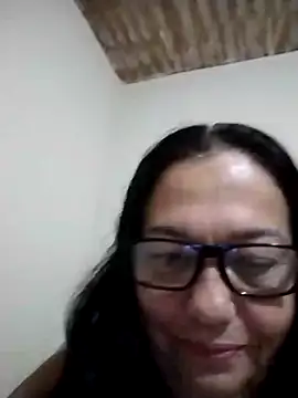 Snapshot of catdool chatting on 02-08-25, 12:39 catdool online show from 02-08-25, 12:39