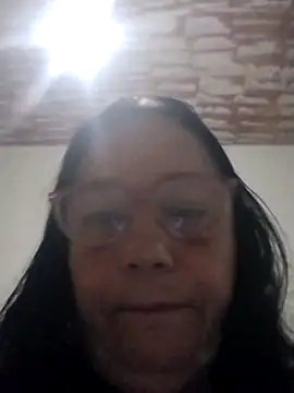 Snapshot of catdool chatting on 03-21-25, 10:50 catdool online show from 03-21-25, 10:50