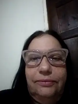 Snapshot of catdool chatting on 09-28-25, 11:32 catdool online show from 09-28-25, 11:32